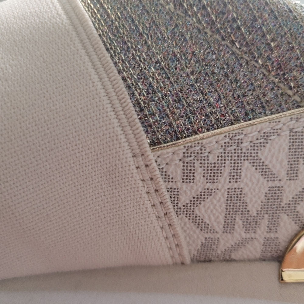 Michael Kors Teddi Trainer Shoes Size 9 Cream Gold limited edition - Picture 8 of 8